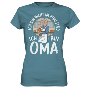 Ich bin nicht im Ruhestand Oma mit Baby in der Küche Warmherzige Familienillustration - Ladies Premium Shirt Bright Lights Arts