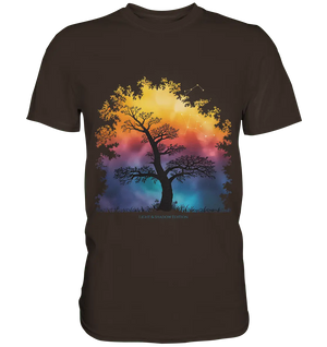 Licht & Schatten – Magische Baumlandschaft mit Sternbild - Premium Shirt - Bright Lights Arts