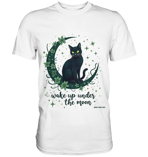 Mystische schwarze Katze auf Mondsichel I wake up under the moon - Premium Shirt Bright Lights Arts