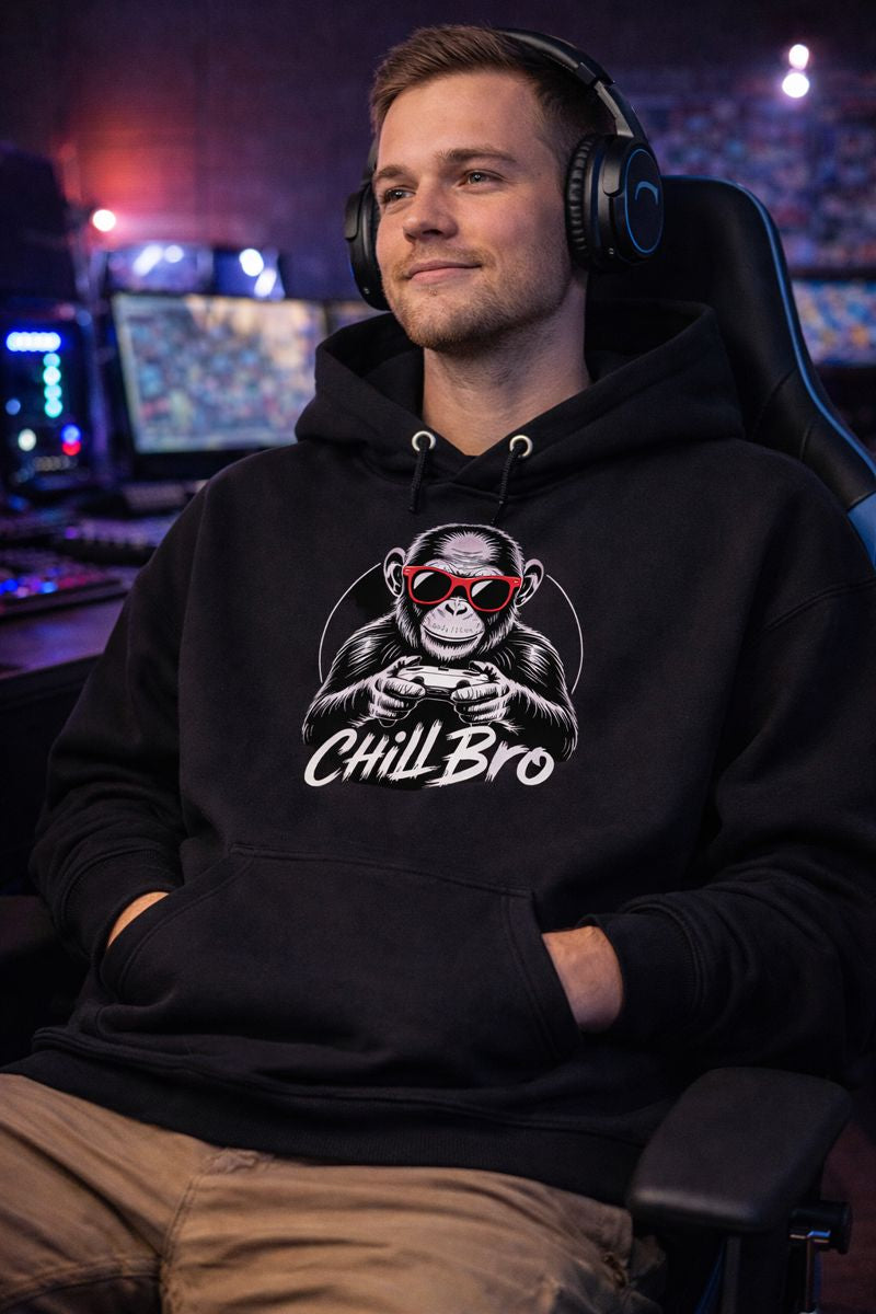 Oversized Hoodie mit CHILL BRO von Bright Light Arts im urbanen Gaming-Lifestyle-Look