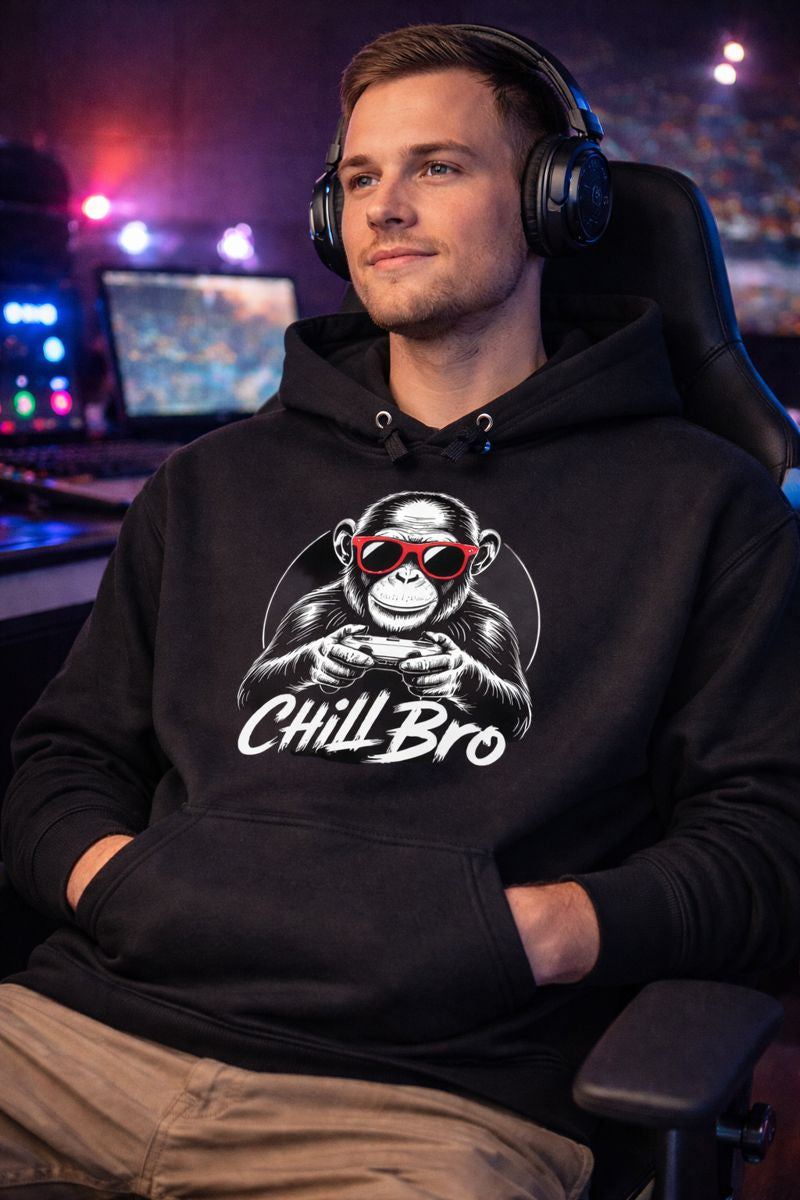 Premium Hoodie mit CHILL BRO von Bright Light Arts im entspannten Gaming-Lifestyle-Look