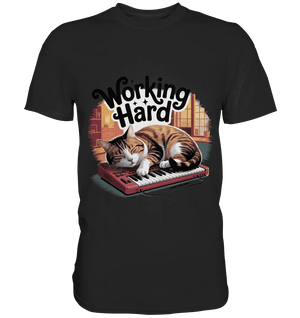 Working Hard – Schlafender Kater auf Tastatur - Premium Shirt - Bright Lights Arts
