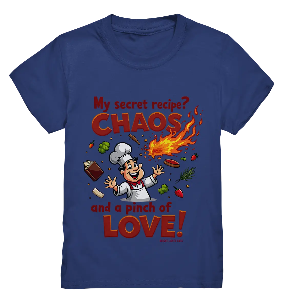 Ein cartoonhafter Koch mit weißem Kochhut und weiß-rotem Kochkittel, der fröhlich und mit ausgestreckten Armen lacht. Er steht inmitten eines Wirbels von Zutaten, darunter Flammen, Gemüse, Tomaten, und ein Kochbuch, die in der Luft herumfliegen. Der Koch Bright Lights Arts