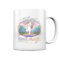 Find Your Inner Magic – Yoga-Einhorn auf dem Regenbogen - Tasse glossy Bright Lights Arts