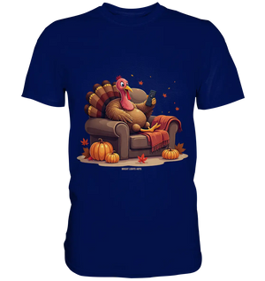 Gemütlicher Cartoon Truthahn in einem Sessel Herbstliches und humorvolles Erntedank Kunstwerk - Premium Shirt Bright Lights Arts