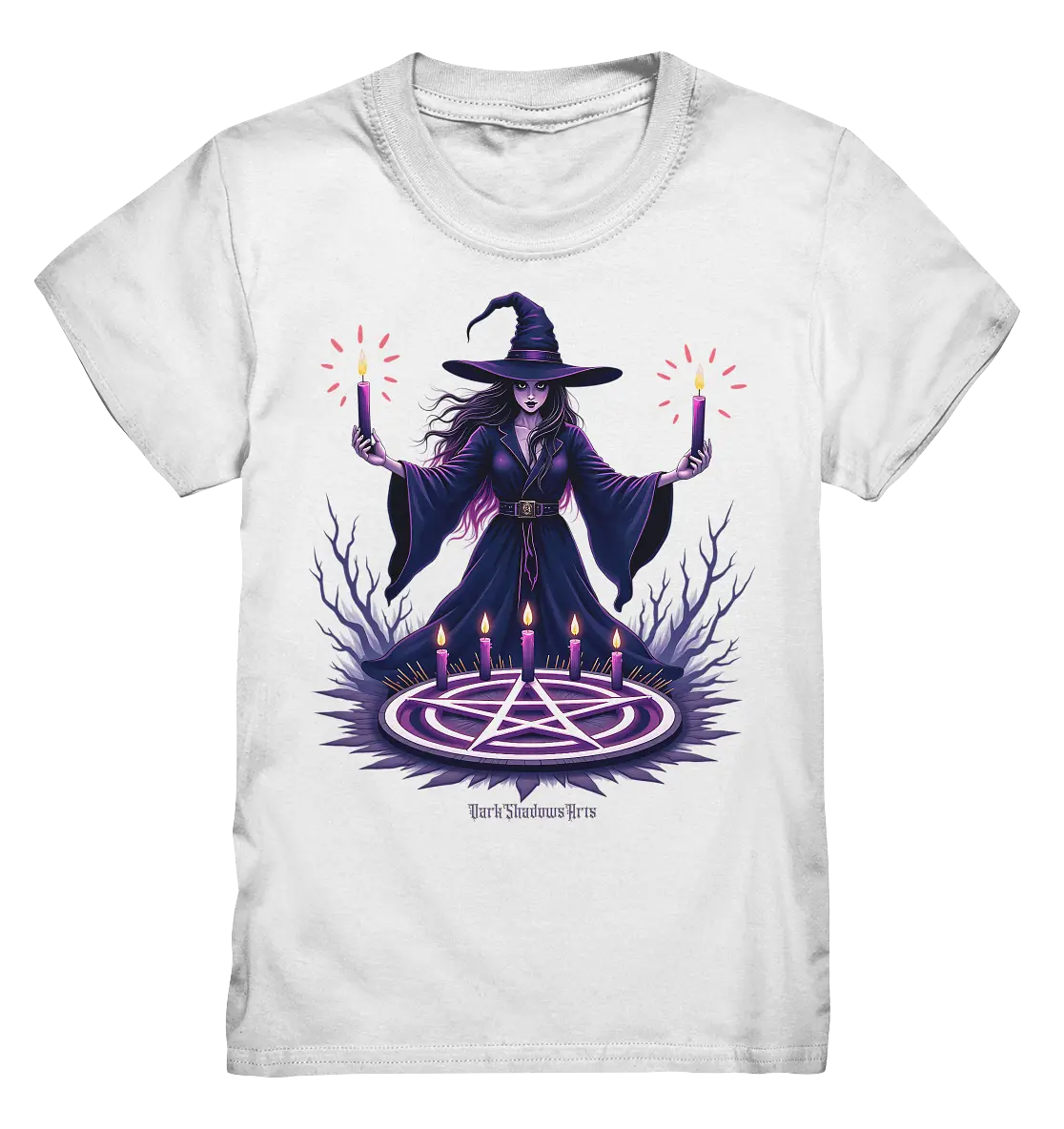 Hexen Illustration mit lila Kerzen und Pentagramm - Kids Premium Shirt Bright Lights Arts
