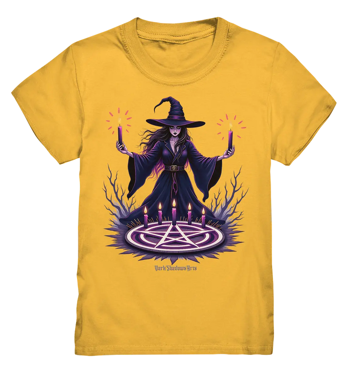 Hexen Illustration mit lila Kerzen und Pentagramm - Kids Premium Shirt Bright Lights Arts