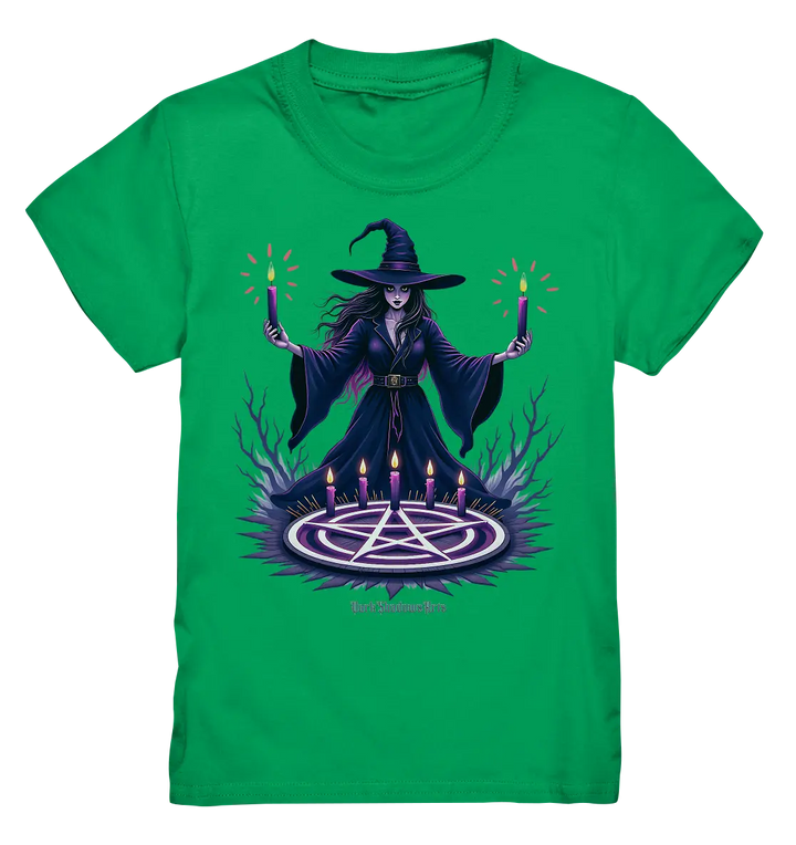 Hexen Illustration mit lila Kerzen und Pentagramm - Kids Premium Shirt Bright Lights Arts