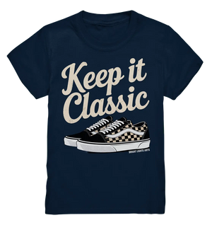 Keep It Classic – Retro - Design mit kultigen Sneakern - Kids Premium Shirt - Bright Lights Arts