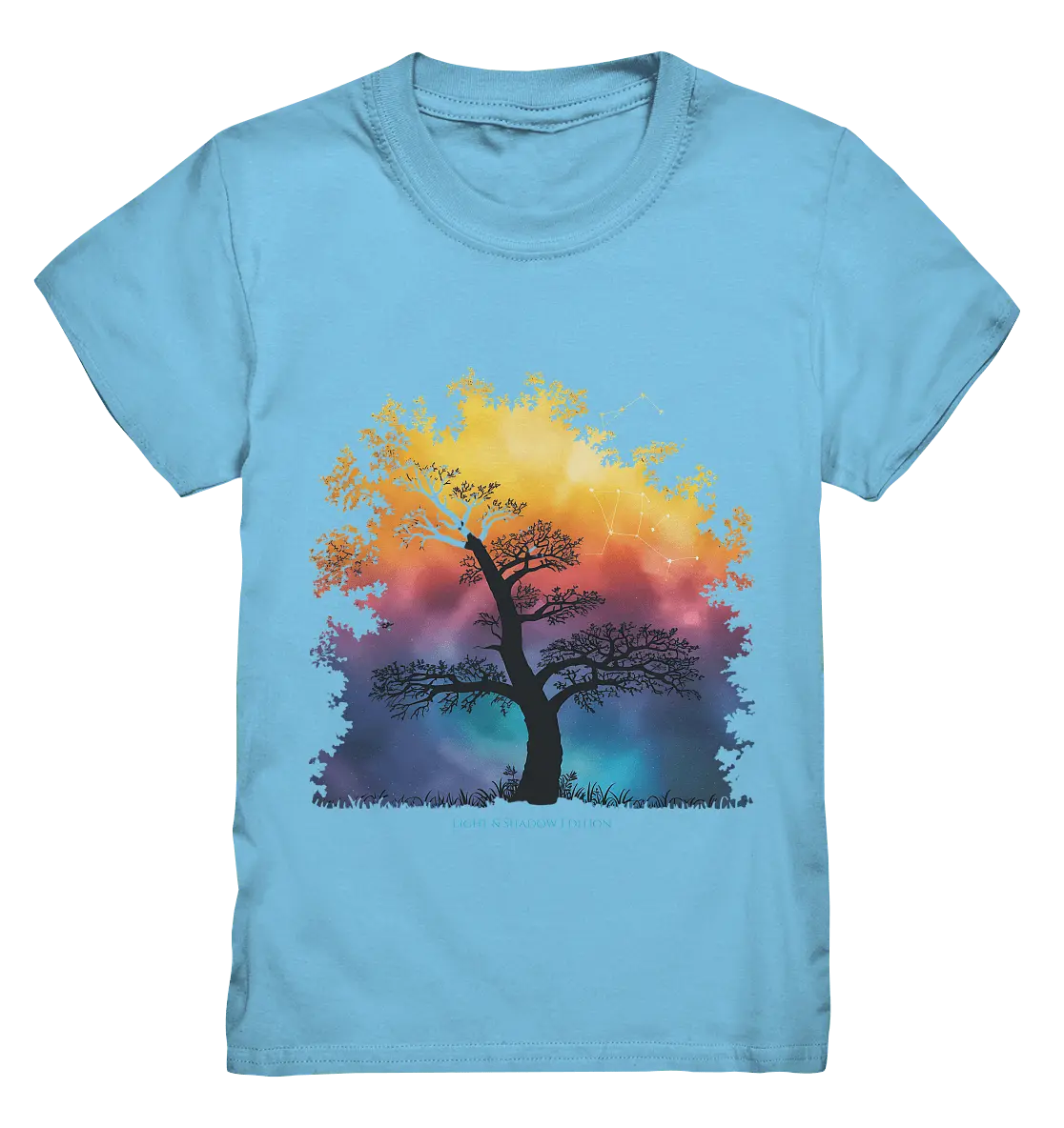 Licht & Schatten – Magische Baumlandschaft mit Sternbild - Kids Premium Shirt - Bright Lights Arts