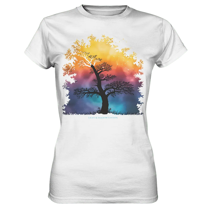 Licht & Schatten – Magische Baumlandschaft mit Sternbild - Ladies Premium Shirt - Bright Lights Arts