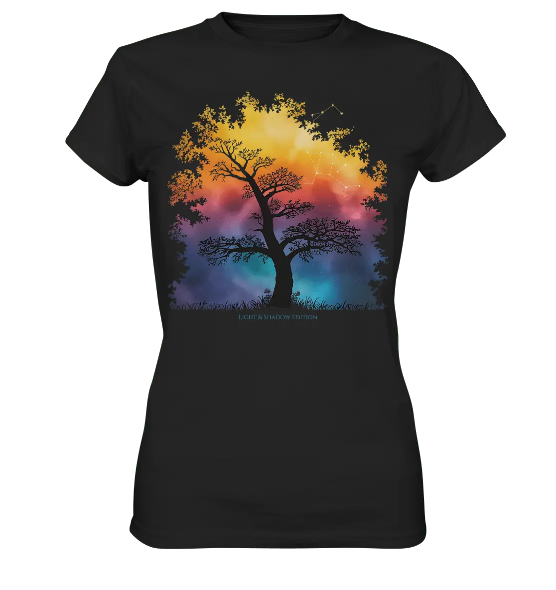 Licht & Schatten – Magische Baumlandschaft mit Sternbild - Ladies Premium Shirt - Bright Lights Arts