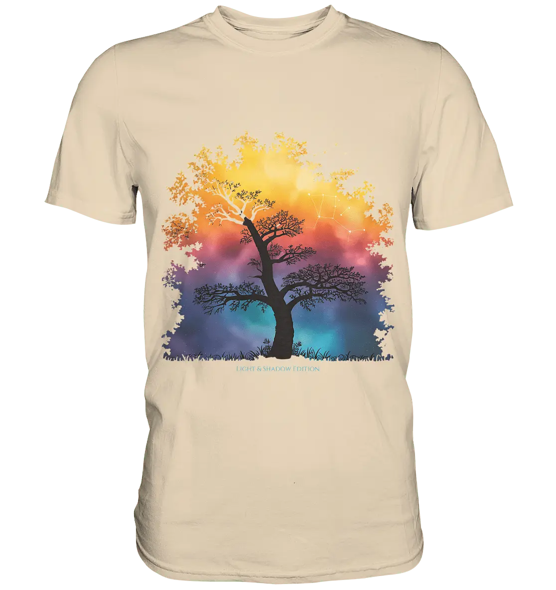Licht & Schatten – Magische Baumlandschaft mit Sternbild - Premium Shirt - Bright Lights Arts