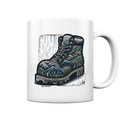 Mountain Steps Boot – Abenteuerliches Wanderschuh-Design voller Naturinspiration - Tasse glossy Bright Lights Arts