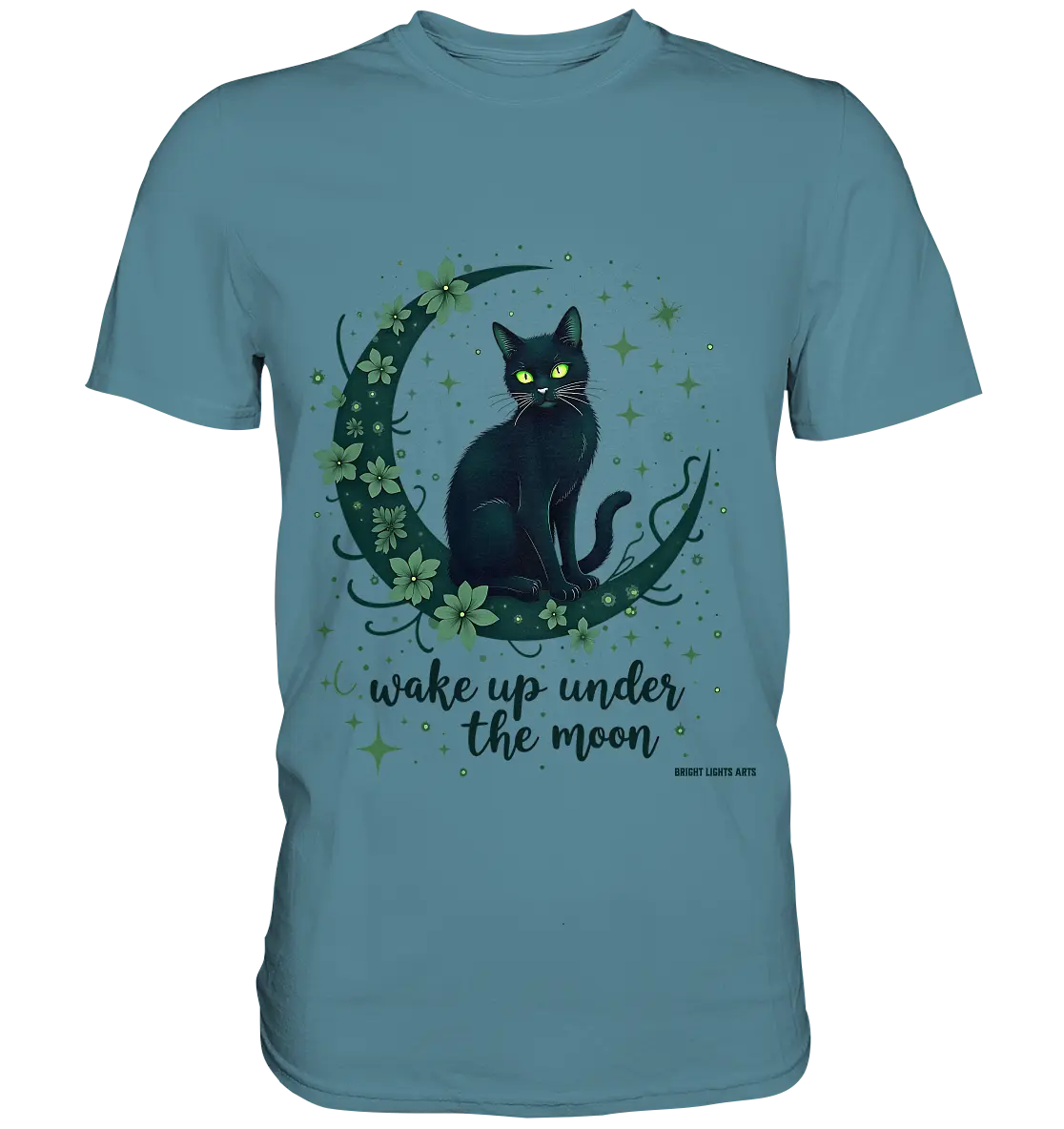 Mystische schwarze Katze auf Mondsichel I wake up under the moon - Premium Shirt Bright Lights Arts