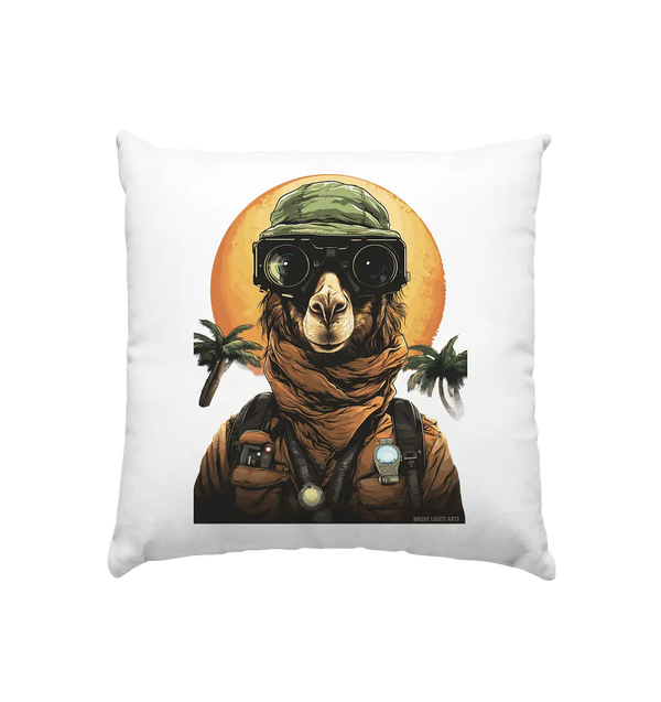 Night Ops Camel – Abenteuerliches und humorvolles Wüstendesign - Kissen 40x40cm Bright Lights Arts