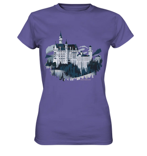 Winterliches Schloss – Majestät in Schnee und Stil - Ladies Premium Shirt Bright Lights Arts