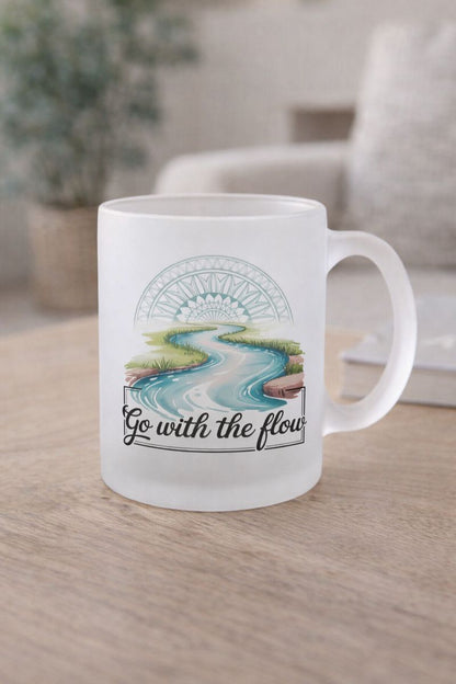 Satinierte Glas-Tasse mit River Mandala Flow von Bright Light Arts im ruhigen Lifestyle-Look