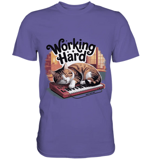Working Hard – Schlafender Kater auf Tastatur - Premium Shirt - Bright Lights Arts